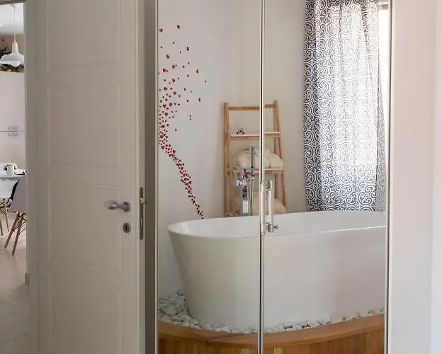 Intra 3* אולביה